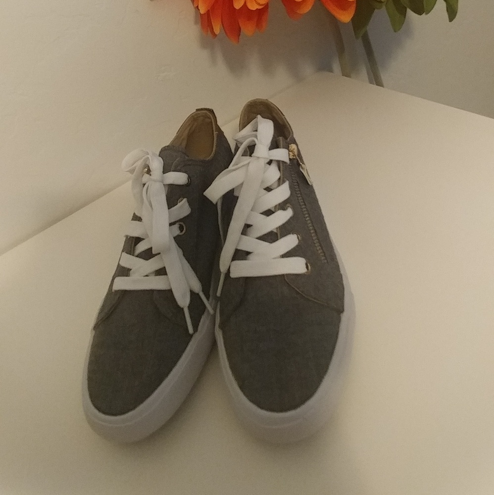 Free Choice by Elis gray sneaker with zippers - Picture 2 of 7